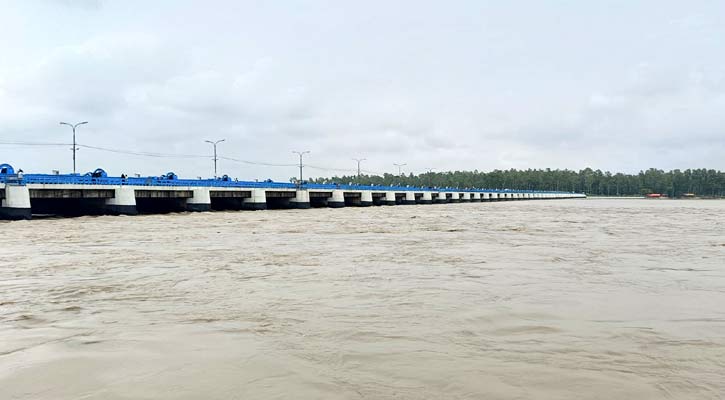 বাড়ছে তিস্তা নদীর পানি, বন্যার শঙ্কা